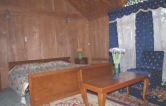 Lucky Dawn Houseboat, Srinagar 2